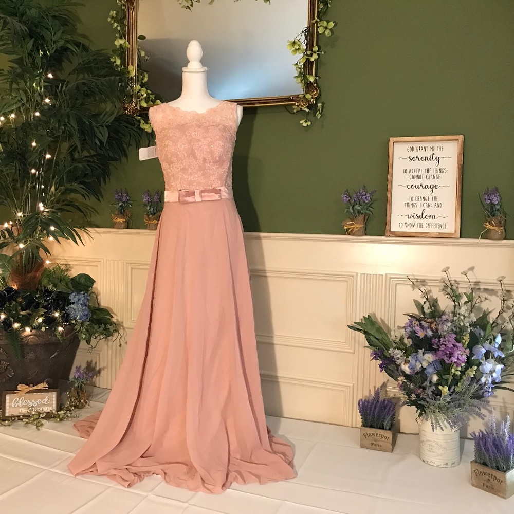 Formal evening Blush prom bridesmaid dress